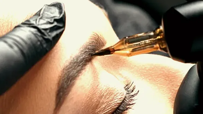 Micropigmentación de labios con delineado de precisión en Spa Belgrano, Belgrano